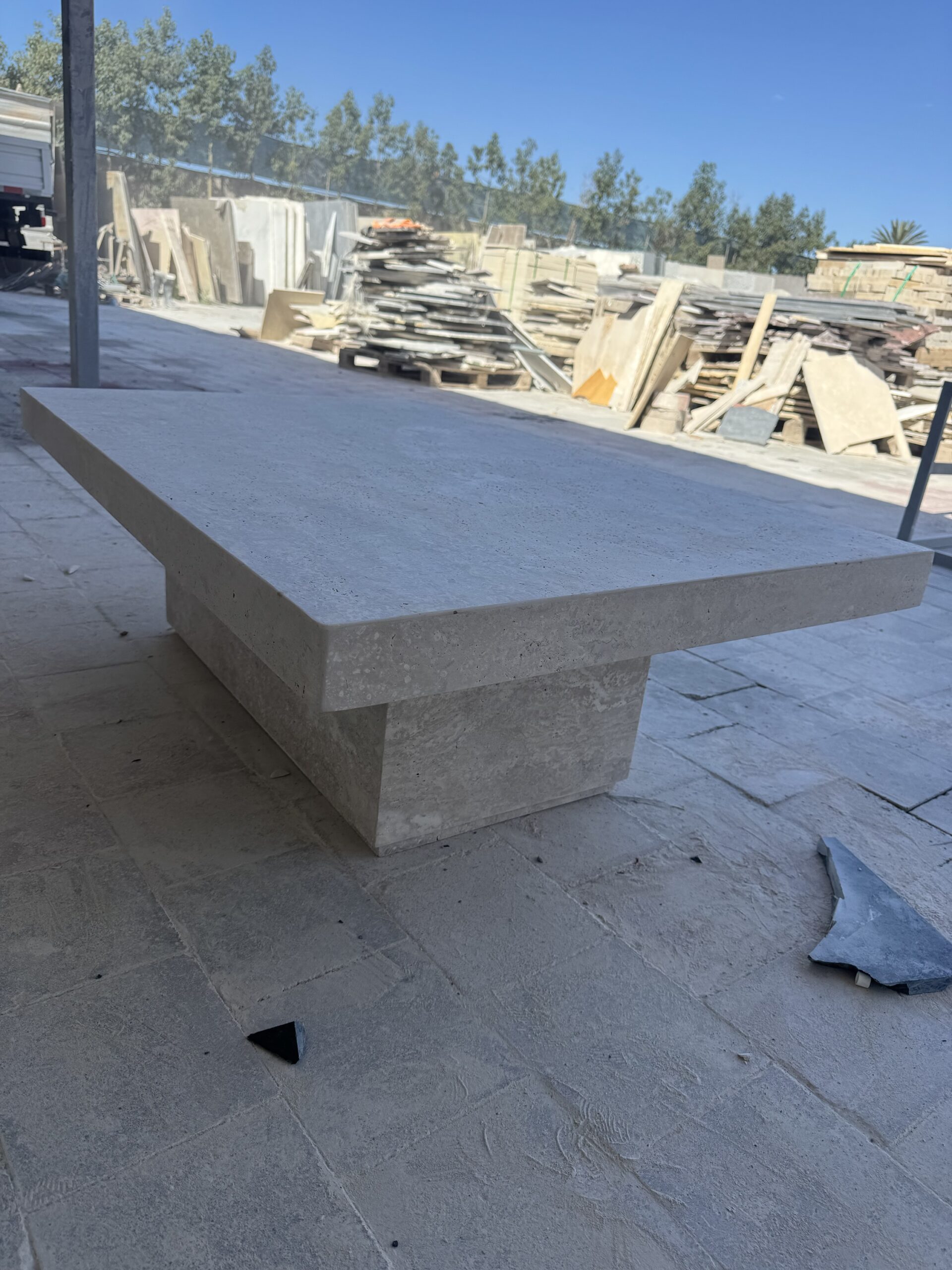 Table basse MONOLITH – Image 3